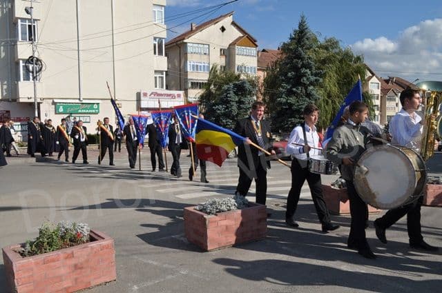 Cavalerii Vinului_03