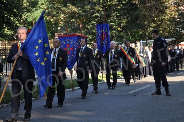 Cavalerii Vinului_15