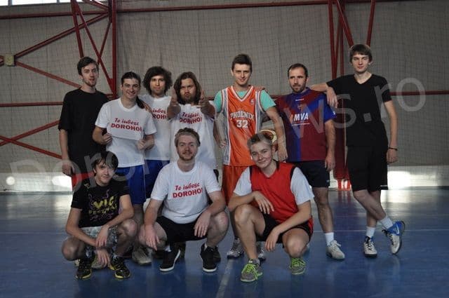 Trupa Bosquito_relaxare la baschet_Dorohoi_03