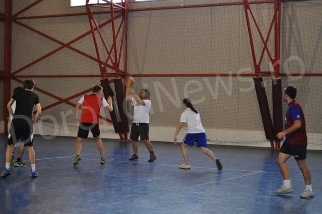 Trupa Bosquito_relaxare la baschet_Dorohoi_11