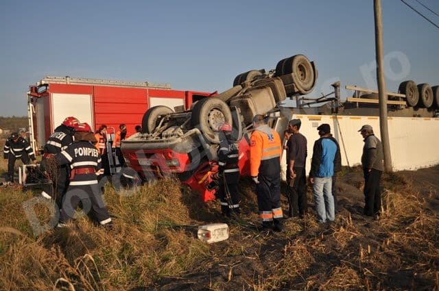 Autotren rasturanat la Carasa_05
