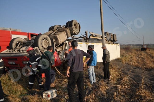 Autotren rasturanat la Carasa_07