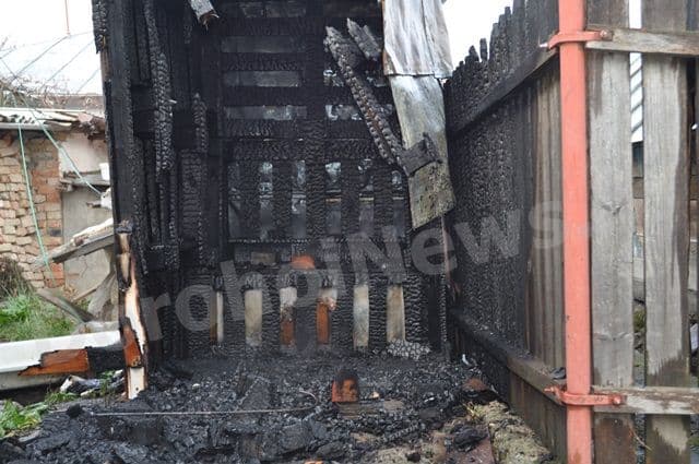 Incendiu pe strada Tudor Vladimirescu din Dorohoi_03