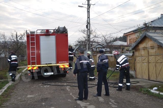 Incendiu pe strada Tudor Vladimirescu din Dorohoi_08