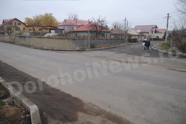 Lucrari de reabilitare pe strazile Sasa Pana si Calea Plevnei din Dorohoi_08