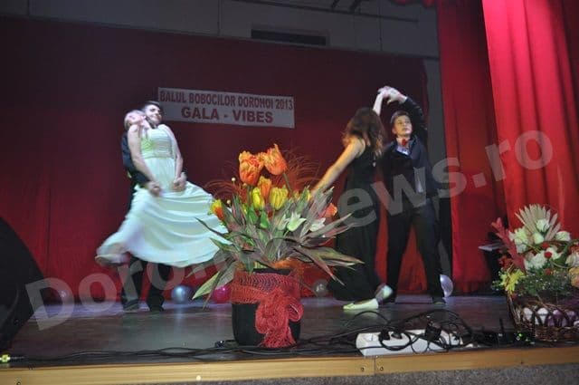 Finala Balului Bobocilor Dorohoi 2013_12