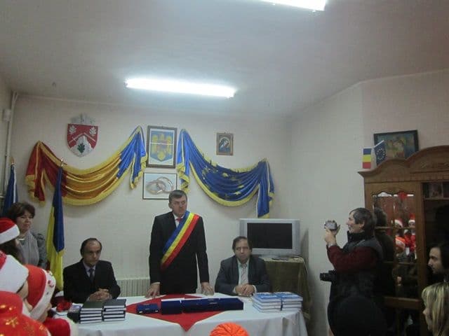 Galeria Primarilor Ibanesti_03