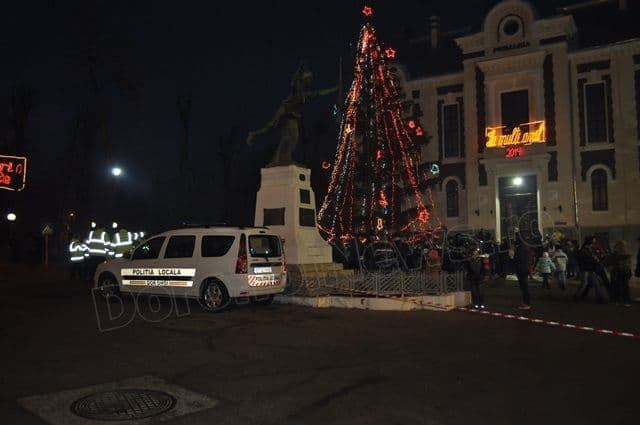 Mos Craciun la Dorohoi 2013_01