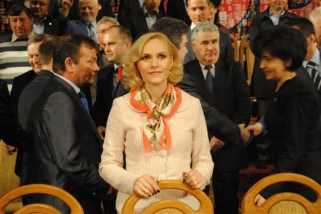 Gabriela F.