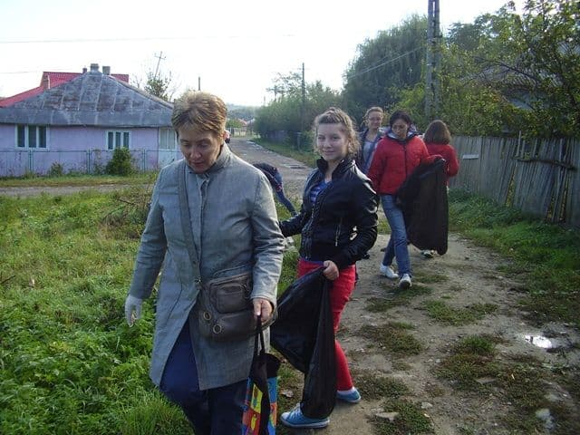 Scoala nr 1 Dorohoi ecologizare08