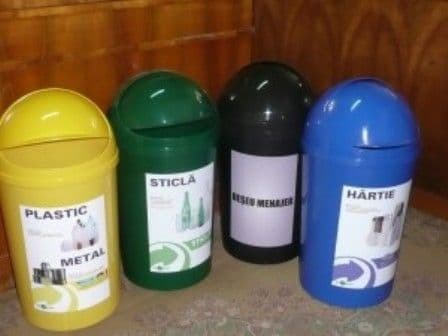 Proiect de OUG: Colectarea separată pentru plastic, metal, hârtie şi sticlă, obligatorie din 2016