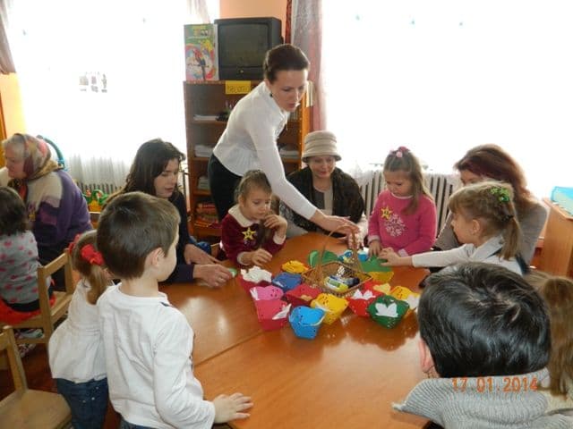 Copiii de la Grădiniţa nr. 8 Dorohoi - Pe urmele lui Eminescu… - FOTO