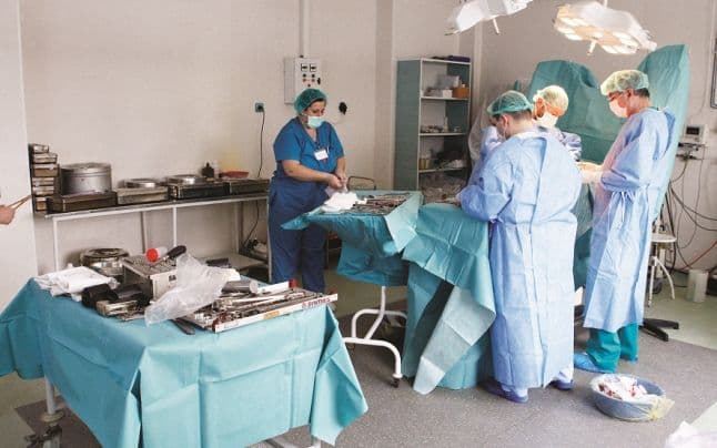 Întrebare pentru Ministrul Sănătăţii: De ce trebuie să plătim reparaţiile unor indivizi care şi-au băut minţile ?