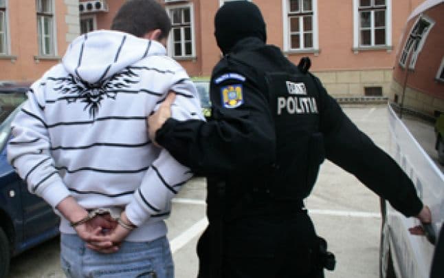 Tânăr din Mileanca încarcerat pentru tentativă de omor calificat și lovire 