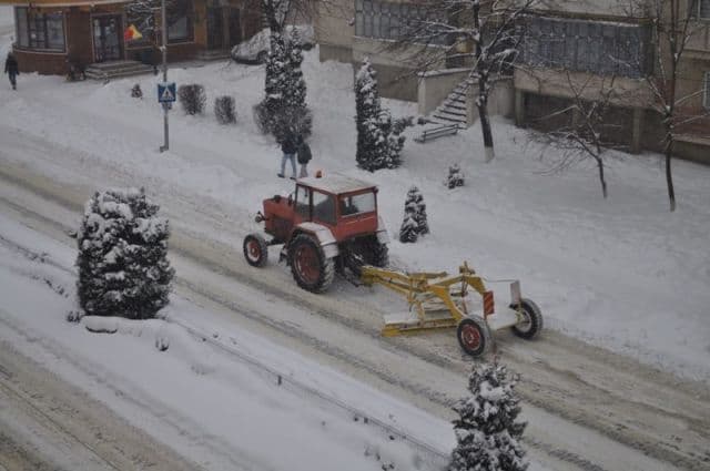 Vezi ce cred dorohoienii despre deszăpezirea din municipiul Dorohoi! Rezultatul sondajului!