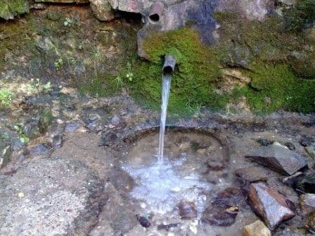 Orașul din România care stă pe o bombă ecologică. Locuitorii „se otrăvesc” cu bună știință