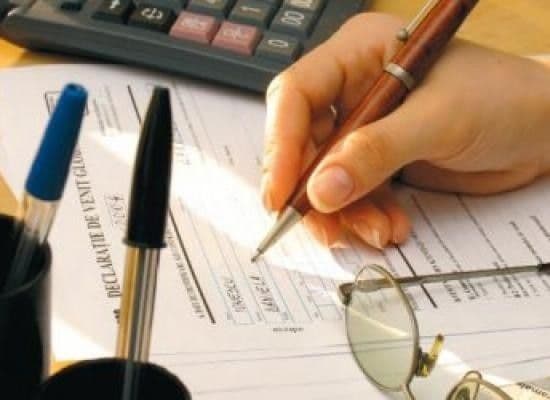 Fiscul verifică contabilii, arhitecți și românii care câștigă bani din profesii liberale