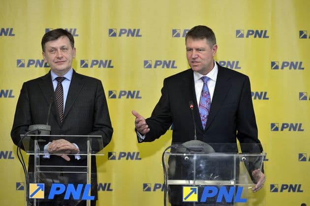 Iohannis: Eu nu candidez la alegerile prezidenţiale. Candidatul PNL este Crin Antonescu