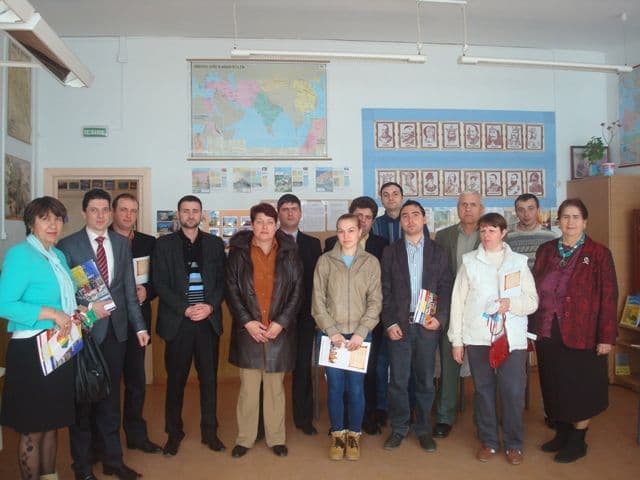 Cerc pedagogic al profesorilor de istorie din centrul zonal Săveni desfăşurat la Şcoala Borzeşti-Ungureni - FOTO