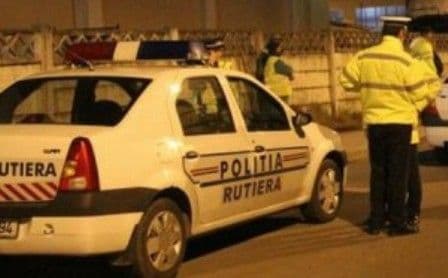 Tânăr depistat la volanul unui autoturism deși avea permisul anulat de aproape jumătate de an