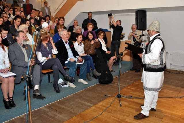 Cenaclul „Editor”, prezent la „Kilometrul zero” al culturii româneşti – Ipoteşti - FOTO