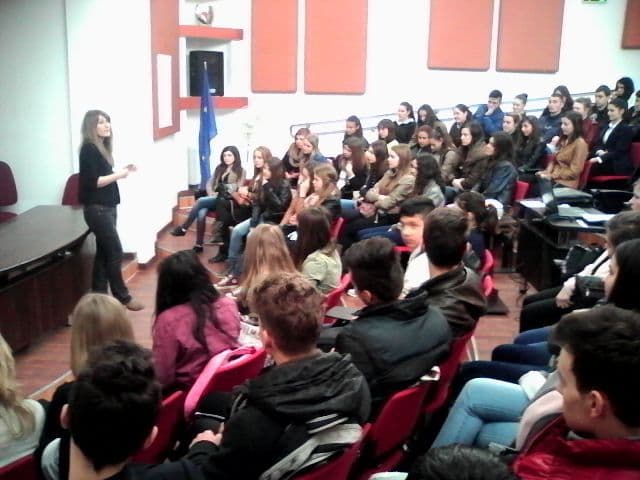 Informare-Colegiul Naţional „Grigore Ghica” Dorohoi - FOTO