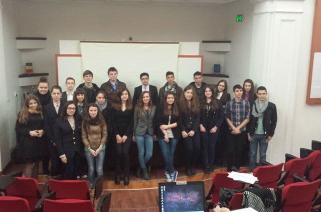 Voluntari antidrog la Colegiul Naţional „Grigore Ghica” Dorohoi