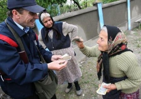Botoșănenii vor primi pensiile în avans în luna aprilie 2014. Vezi detalii!