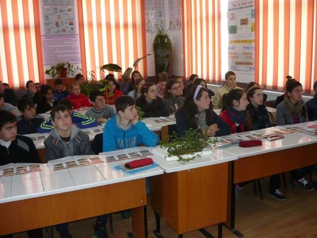 Săptămâna meseriilor la Liceul Tehnologic Alexandru Vlahuţă Şendriceni