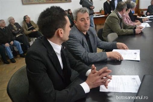 Comunicat de presă: Consilierii din PNL care au votat demiterea viceprimarului la Dorohoi excluși din partid!