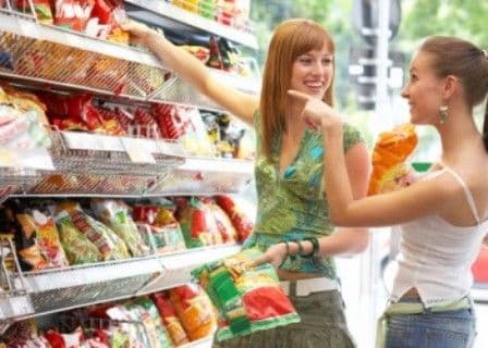 Alimentele din comerț îți pot îmbolnăvi familia. Învață să alegi produsele lactate și peștele