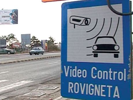 Veste proastă pentru şoferi: Se scumpeşte rovinieta