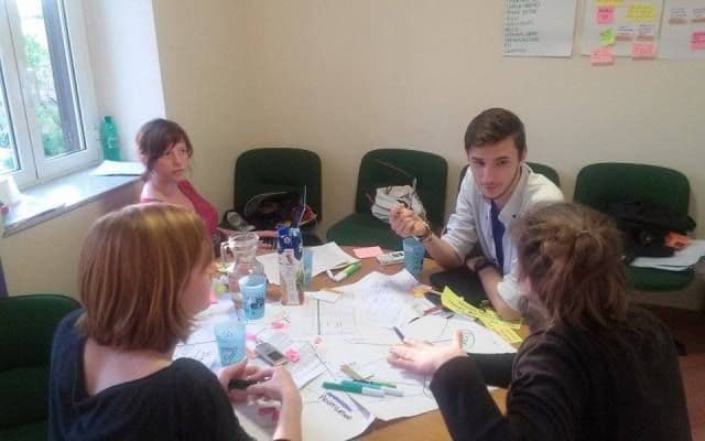 Consiliul Național al Elevilor - în echipa de organizare a Conferinței Internaționale „Education in Crisis”