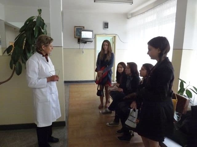 Gest inedit al unui grup de elevi de la Colegiul Naţional „Grigore Ghica” Dorohoi - FOTO