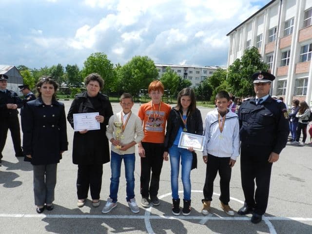 Premiu obținut de Colegiul Naţional „Grigore Ghica” Dorohoi la concursul „Cu viaţa mea apăr viaţa”