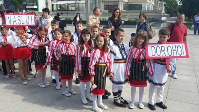 Un nou succes de renume pentru formația de dansuri populare „Firicelul” din Dorohoi - FOTO