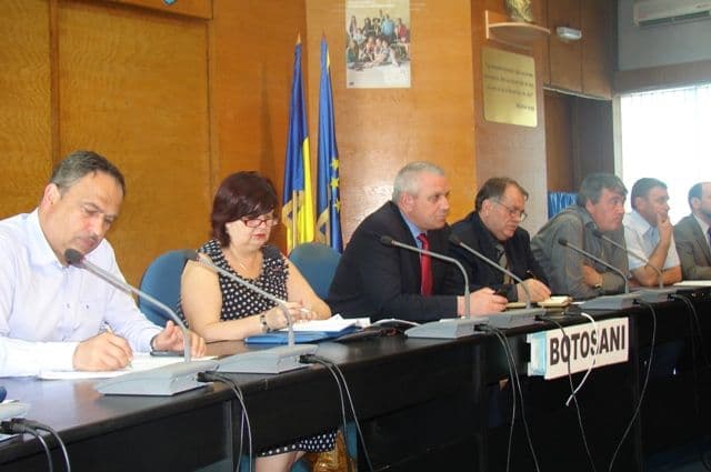 Deblocarea posturilor la Serviciul de Ambulanţă şi noi proceduri de lucru transmise astăzi în videoconferinţă 