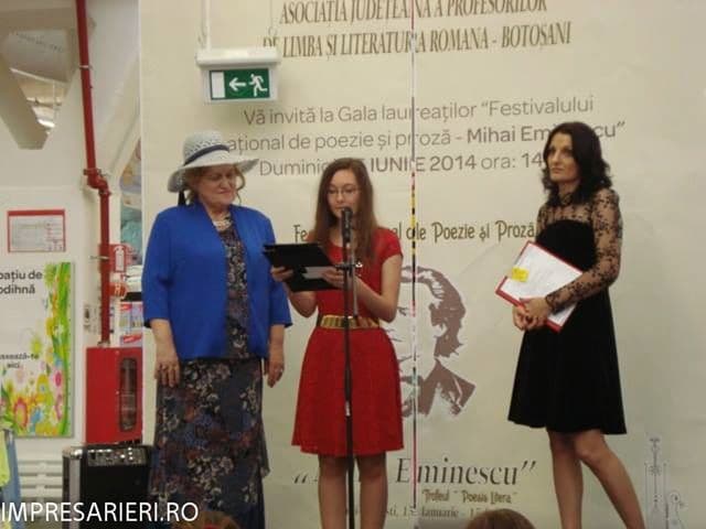 Tânără din Dorohoi câştigătoare a Trofeului Poesis Litera şi Premiile Concursului Naţional Mihai Eminescu, ediţia a IIIa, 2014