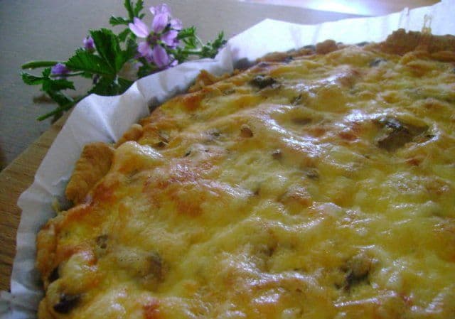 Tartă de cartofi cu caș