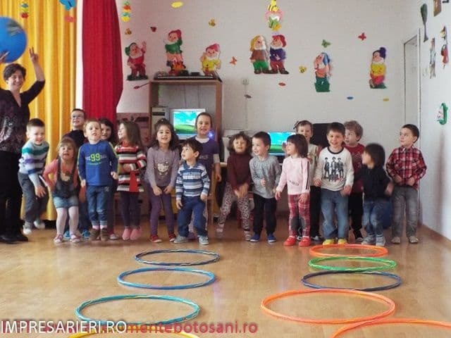 Şcoala de Vară „ARLECHIN” Botoșani organizează cursuri de vară pentru copii şi tineri - FOTO