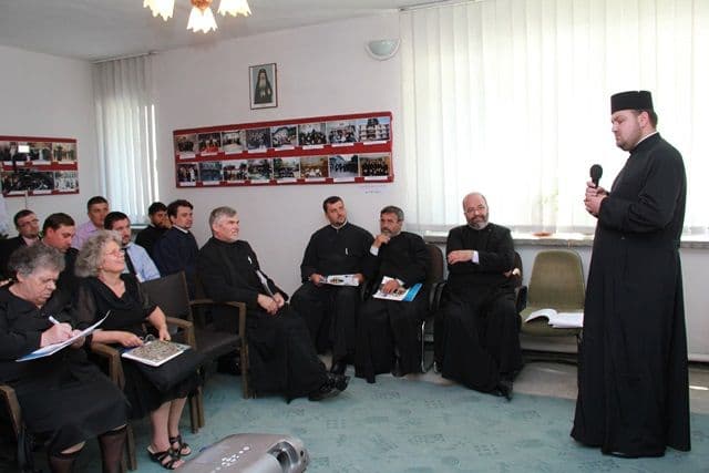 Seminarul Teologic „Sf. Ioan Iacob” Dorohoi - Revederea de 10 ani a promoției 1999-2004 - FOTO