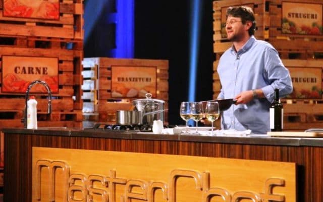 Dezvăluiri şocante despre judecătorul bătăuş de la MasterChef: „M-a lovit în timp ce aveam copilul în braţe”