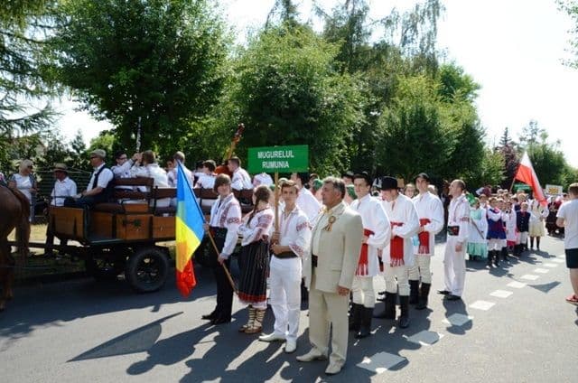 Ansamblul „Mugurelul” – „Mărgineanca” la „Întâlnirile Internaţionale de Muzică Populară” din Polonia - FOTO