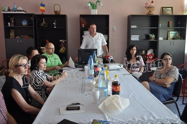 Proiectul „Creştem împreună prin Art-Terapie” lansat joi la LTS „Ion Pillat” Dorohoi - FOTO