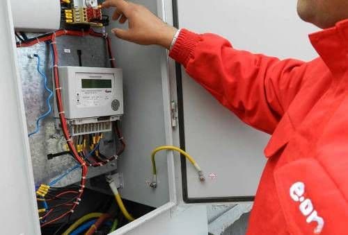 Furturile de energie electrică şi gaze naturale au cauzat E.ON un prejudiciu de circa 11 mil. lei în primul semestru al anului 
