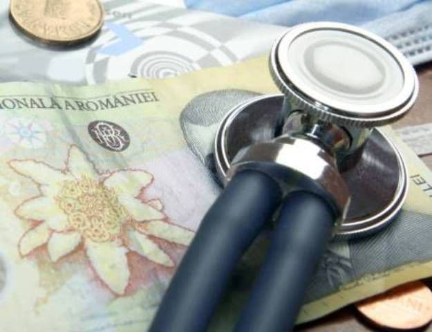 Zeci de medici din Suceava trebuie să restituie bani din cauza neregulilor constatate de CAS