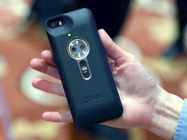 Transformă telefonul iPhone 5 sau iPhone 5S în cameră video cu termoviziune