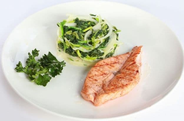 Cu ce boli te poţi alege dacă ţii dieta Dukan