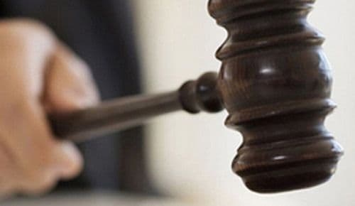 Bătrână de 90 de ani din comuna Suharău executată silit de cumnată
