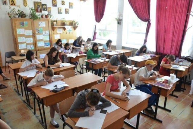 Se schimbă programa şcolară! Ce vor studia elevii din clasele a III-a şi a IV-a din liceele de muzică